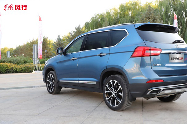 180607SUV01.jpg