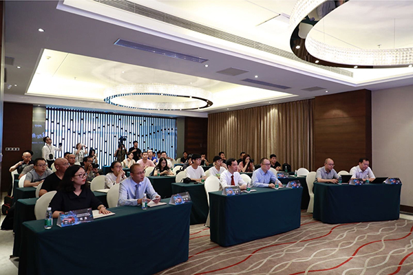 180719SUV03.jpg