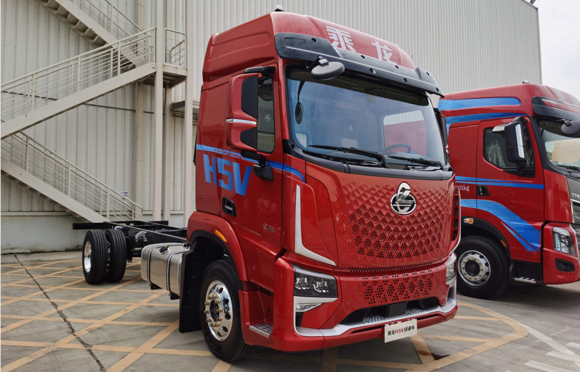 8.乘龙H5V载货车.png