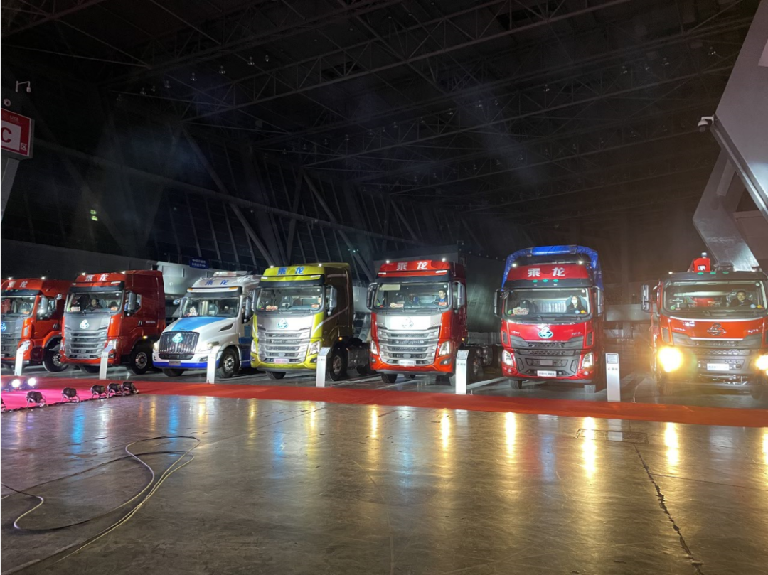 开工大「喆」，好事成「双」！产品服务全升级，闪耀中国卡友开工节！