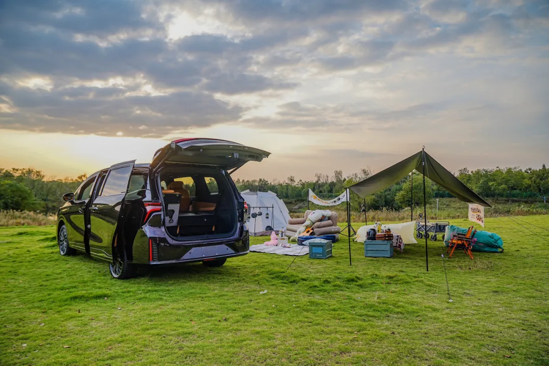 1763626359829956.jpg 4.jpg