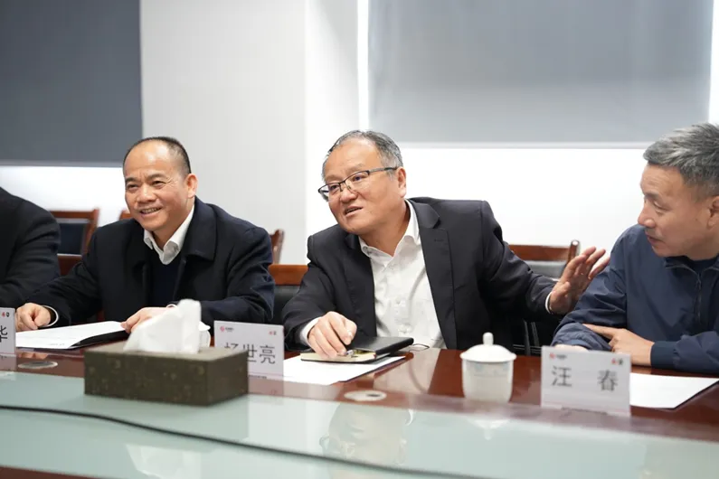 1764236909912337.jpg 5.jpg