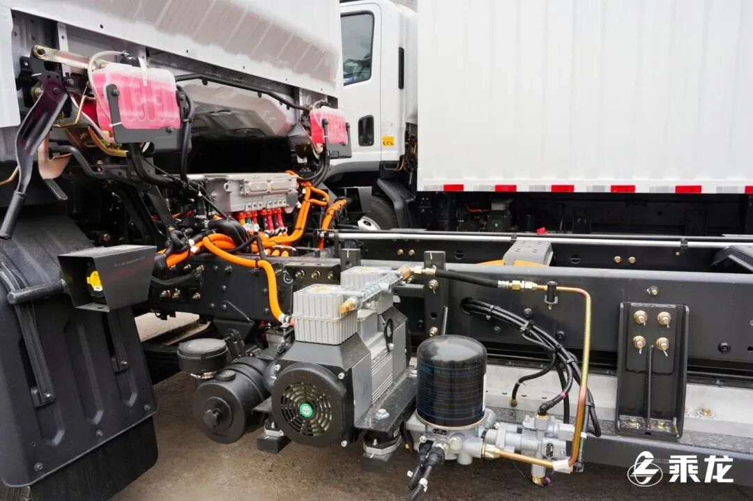 1771074636413859.jpg 640 (2).jpg